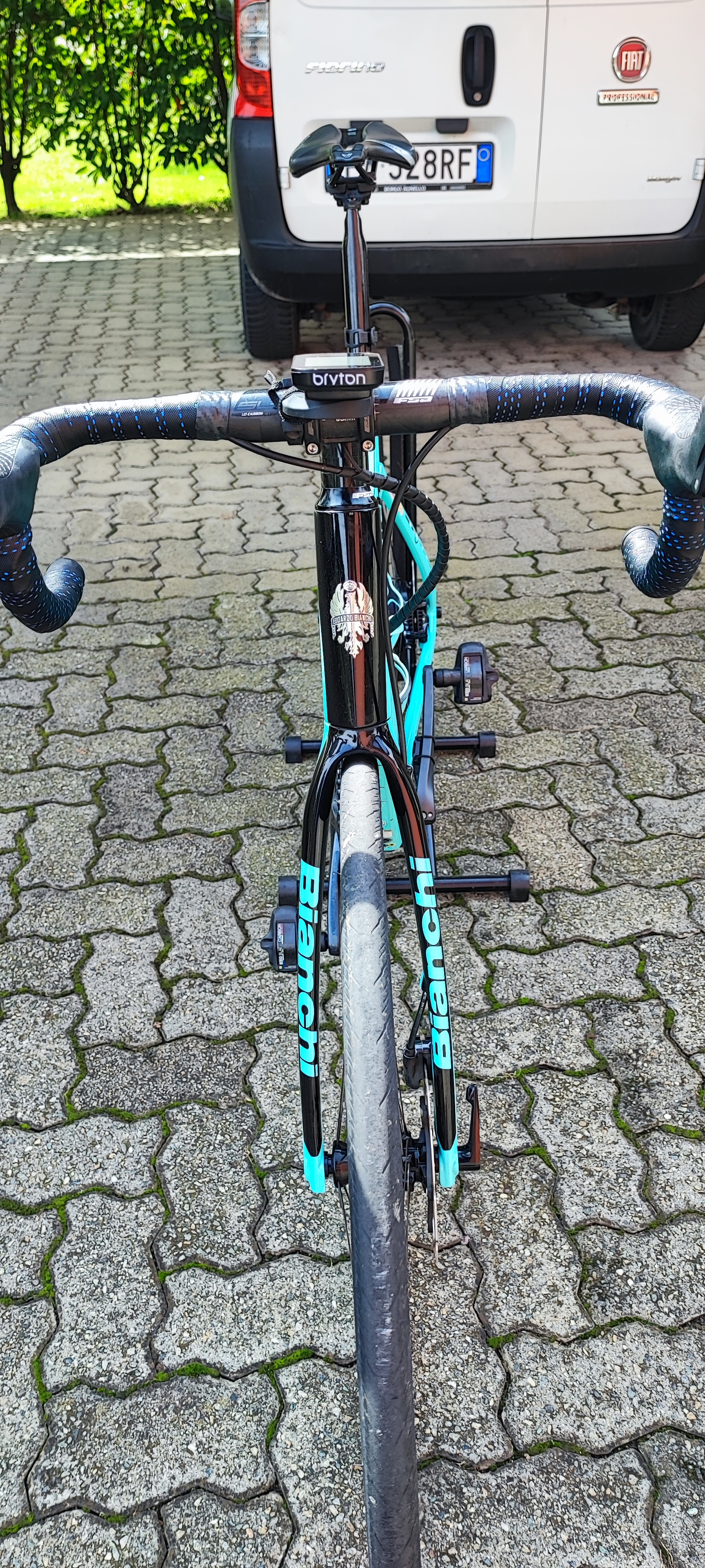 Bianchi Aria e -rood